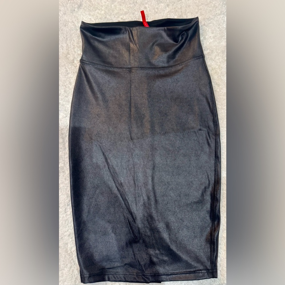 SPANX Faux Leather Pencil Skirt – Black (M)
